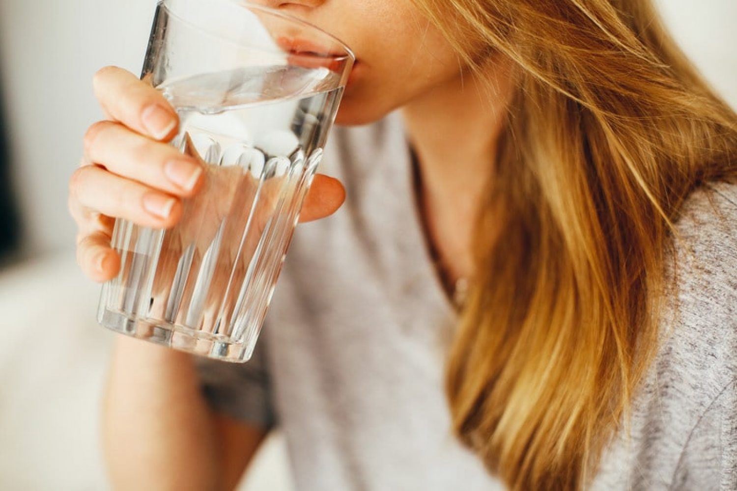 can-drinking-too-much-water-be-bad-for-your-health-holistic-health